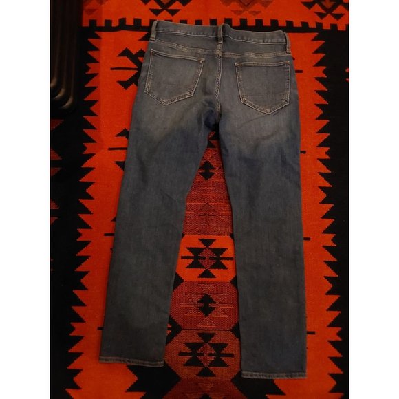 Banana Republic Men's Medium Blue Stretch Travel Jean. Waist 32 Length 30. Class - Picture 1 of 10